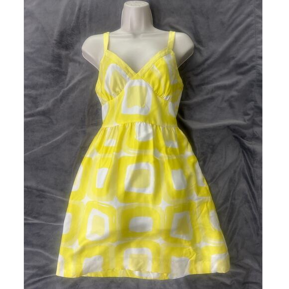 BANANA REPUBLIC Womens Dress Yellow Silk Sundress Summer Preppy Fit Flare | 0 - Picture 1 of 9